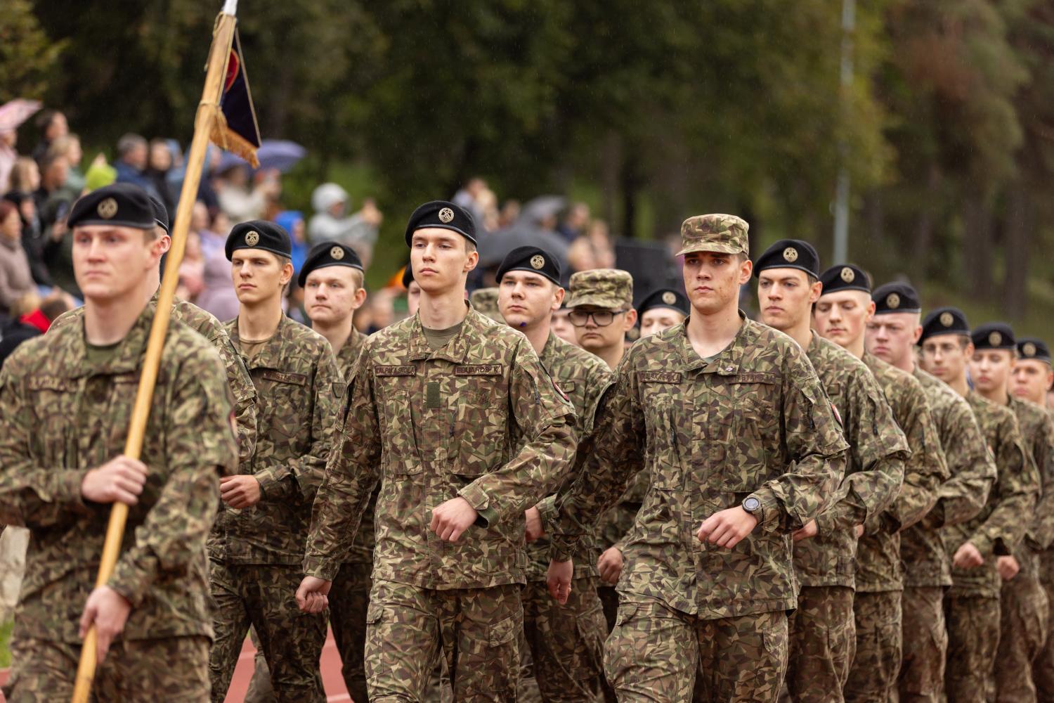 Uzsākta pārbaude par iespējamiem pārkāpumiem Pulkveža Oskara Kalpaka profesionālajā vidusskolā