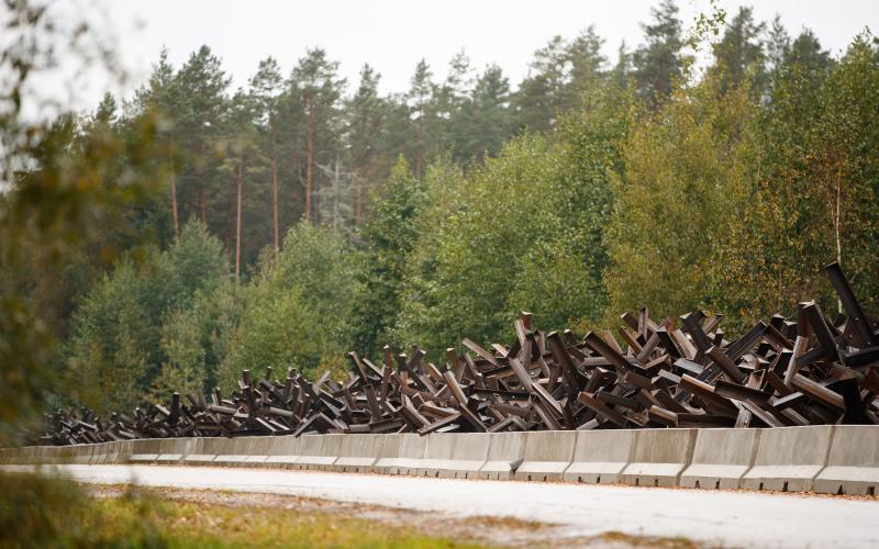 Pie Latvijas austrumu robežas izvietotie pretmobilitātes šķēršļi 